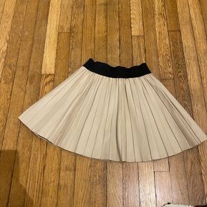 Zara leather skirt in beige/nude